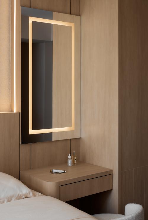 Scandinavian Bedroom at Garden Vines