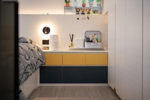 Minimalist Bedroom at 91B Jalan Satu
