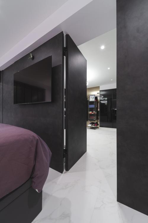 Modern Bedroom at 578 PASIR RIS ST 53