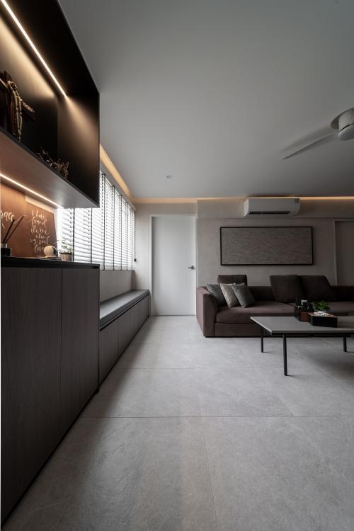 Scandinavian Entryway at 131 Ang Mo Kio Ave 3