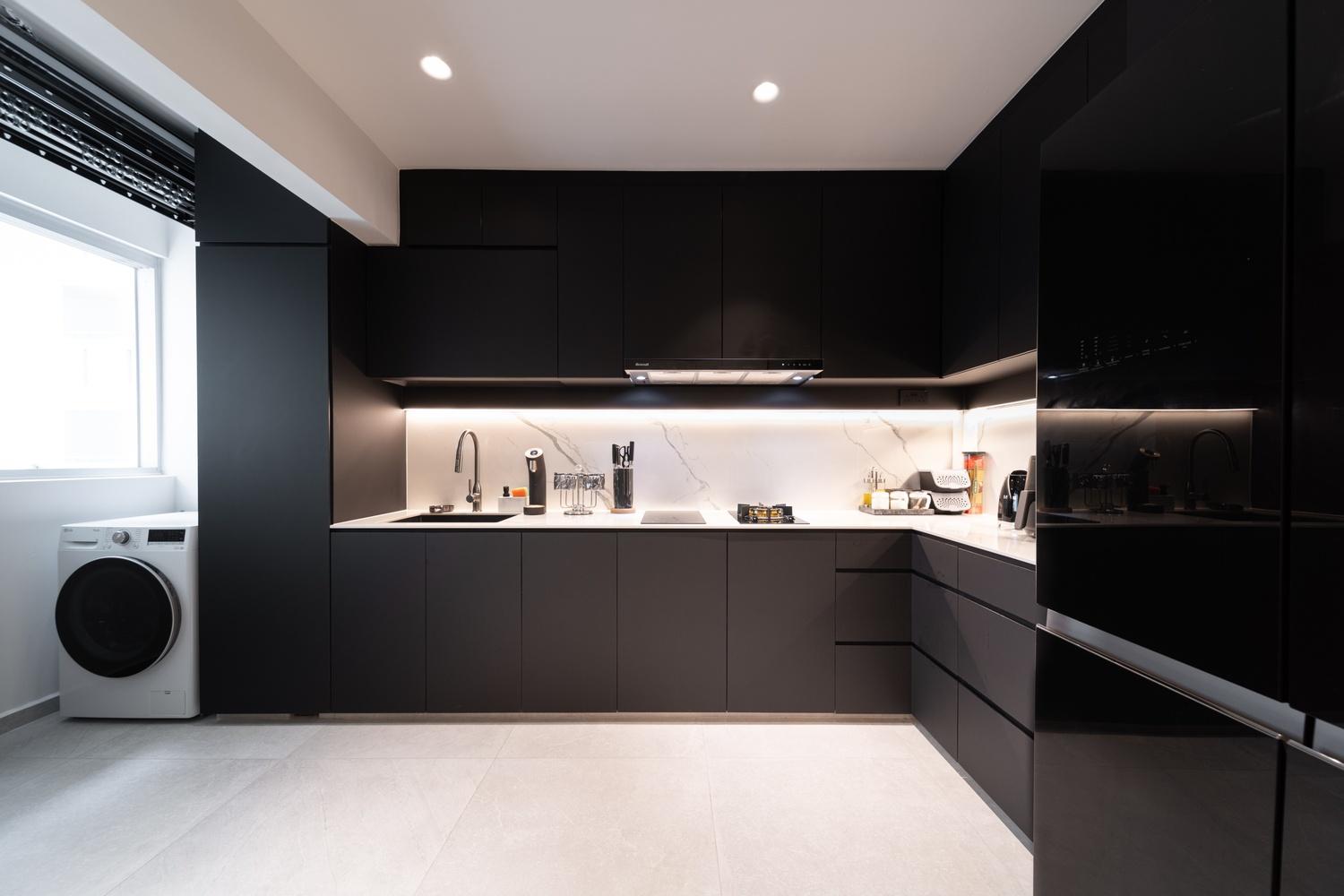 Modern Kitchen with Countertop and Kitchen Island