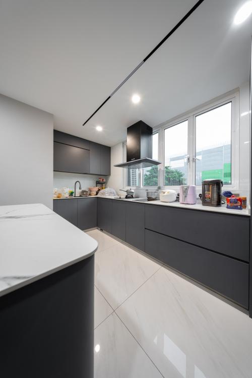 Contemporary Kitchen at Loyang Rise