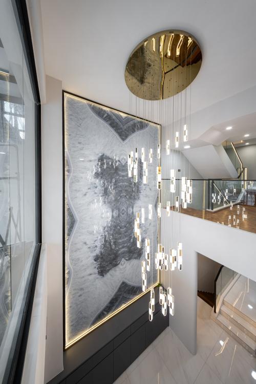 Contemporary Entryway at Loyang Rise