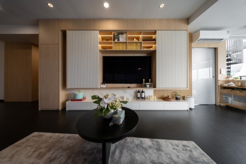 Asian Living Room at The Trillinq