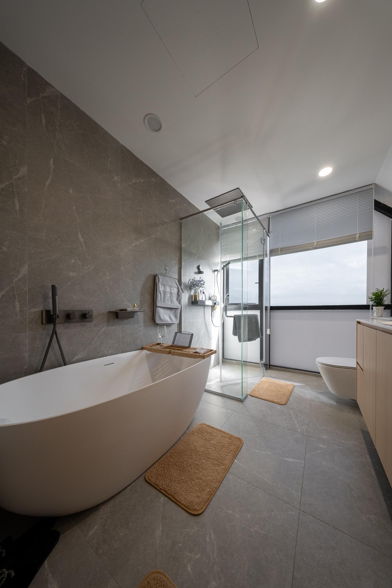 Asian Bathroom with Bathtub and Shower Screen