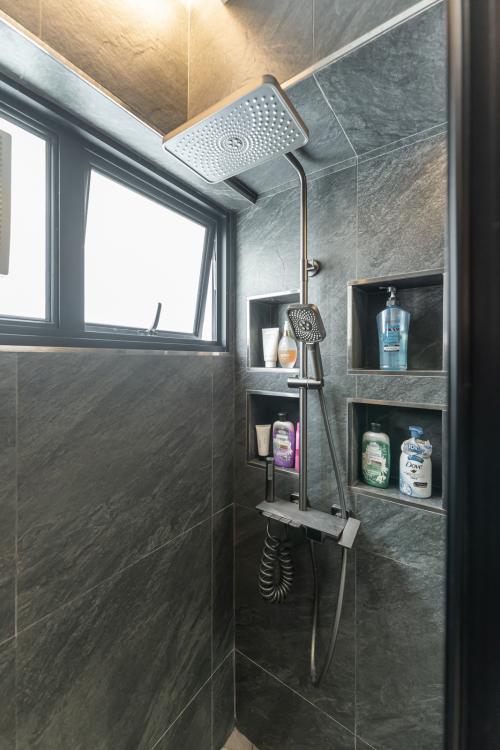 Modern Bathroom at 641 Pasir Ris Drive