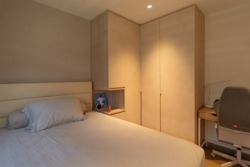 Scandinavian Bedroom at Plantation Village