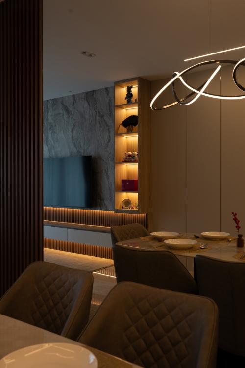 Contemporary Dining Room at Clavon