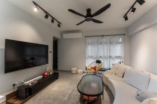 Contemporary Living Room at 182 Bedok North Rd