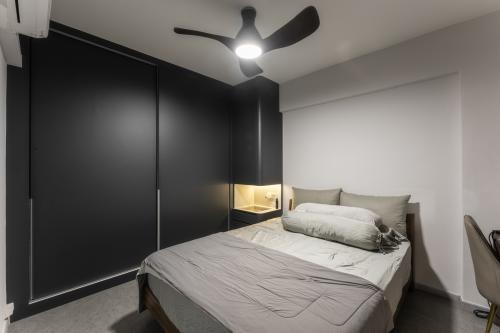 Contemporary Bedroom at 182 Bedok North Rd