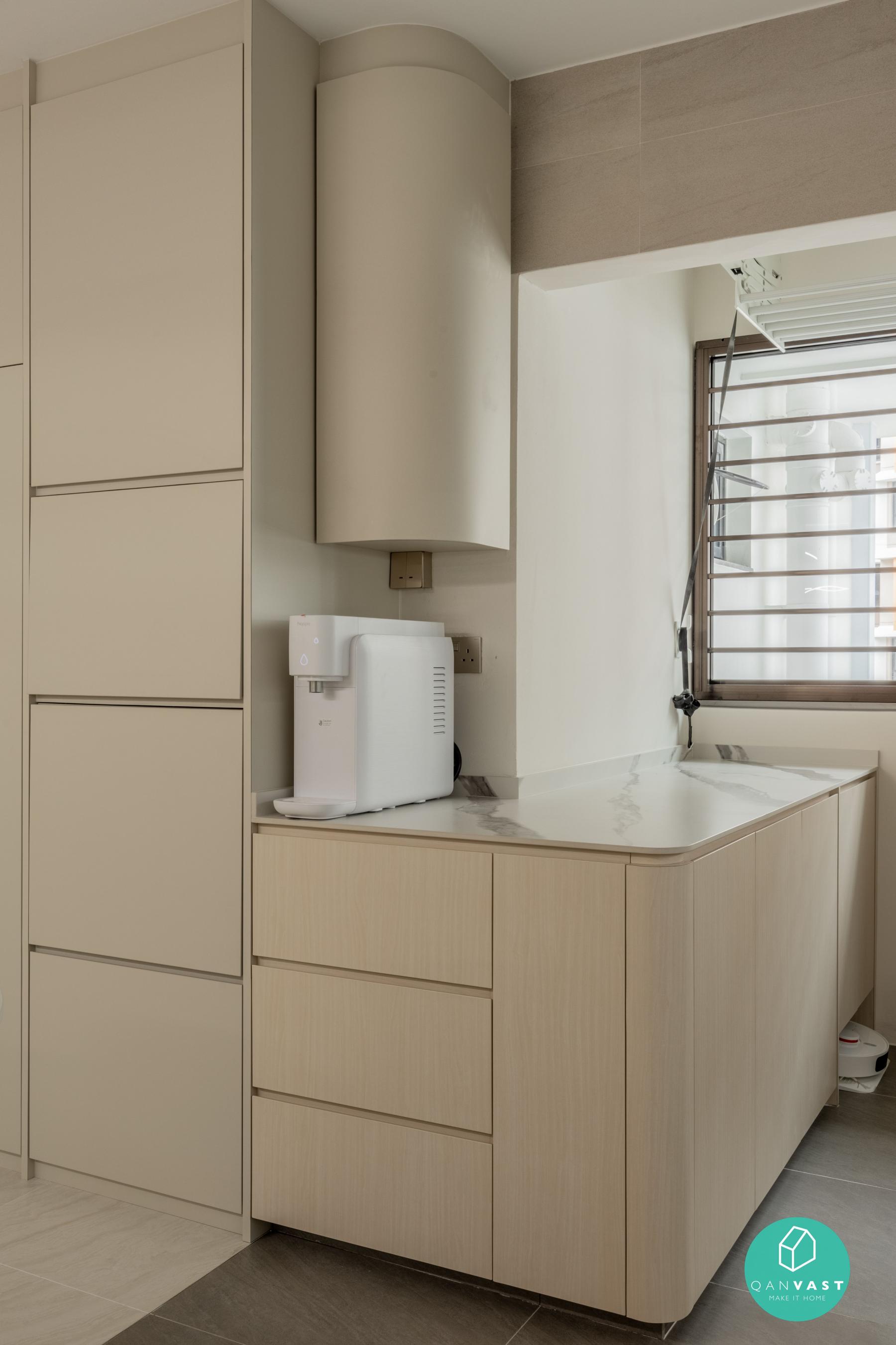 Minimalist Pantry with Kitchen Island and Tableware