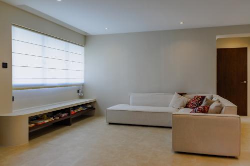 Contemporary Living Room at 729 Tampines