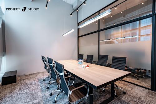 Modern Workstation at SBF Office