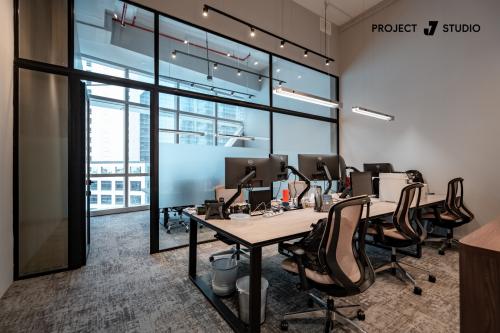 Modern Workstation at SBF Office