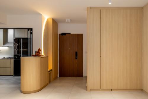 Scandinavian Entryway at 189B Marsiling Road