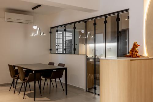 Scandinavian Dining Room at 189B Marsiling Road
