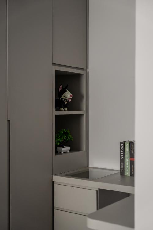 Contemporary Bedroom at 61 Tengah Blangah Heights