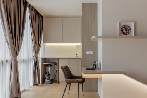 Contemporary Bedroom at 31 Lor 1 Parkwood