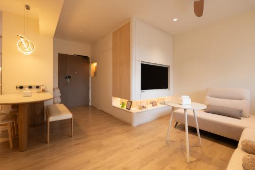 Scandinavian Living Room at Plantation Grove