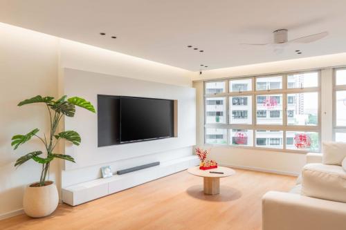 Minimalist Living Room at 440C Fernvale Link