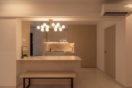 Minimalist Kitchen at Blk 520 Serangoon north ave 4 #02-194