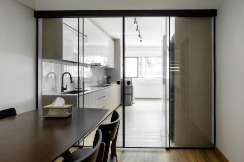 Scandinavian Dining Room at 110 Tampines Street 11