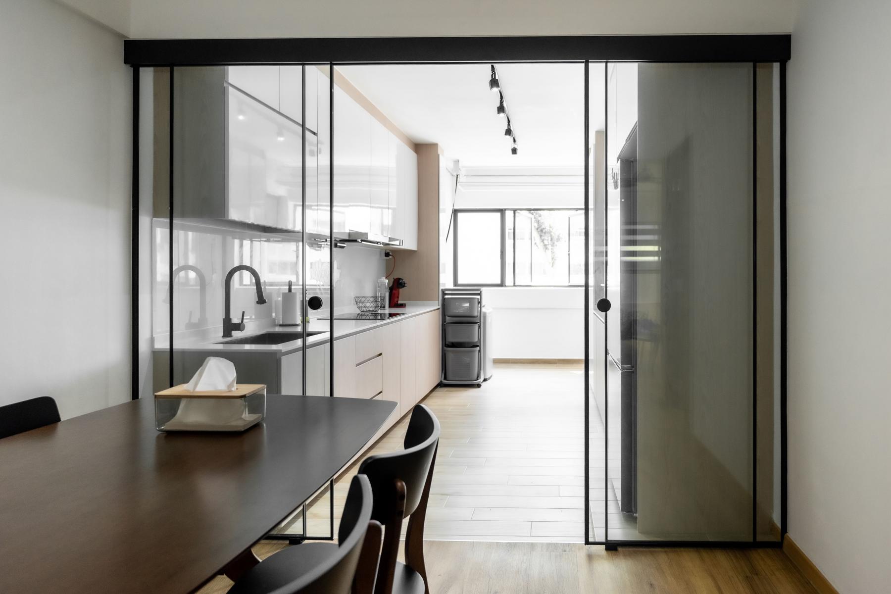 Scandinavian Dining Room with Dining Table and Lighting