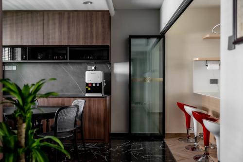 Modern Kitchen at 103 Teck Whye Lane
