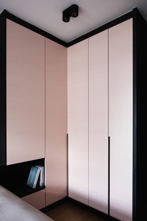 Modern Bedroom at 238B Boon Lay Drive