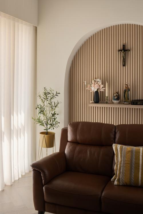 Eclectic Living Room at Savannah Condopark