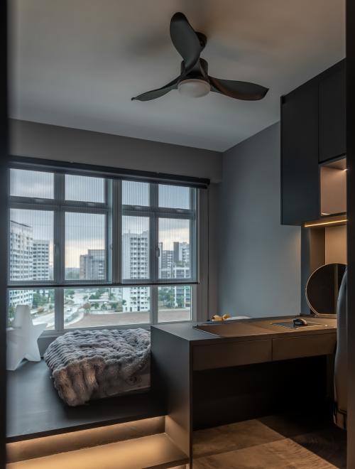Modern Bedroom at 342B Yishun Ring Rd