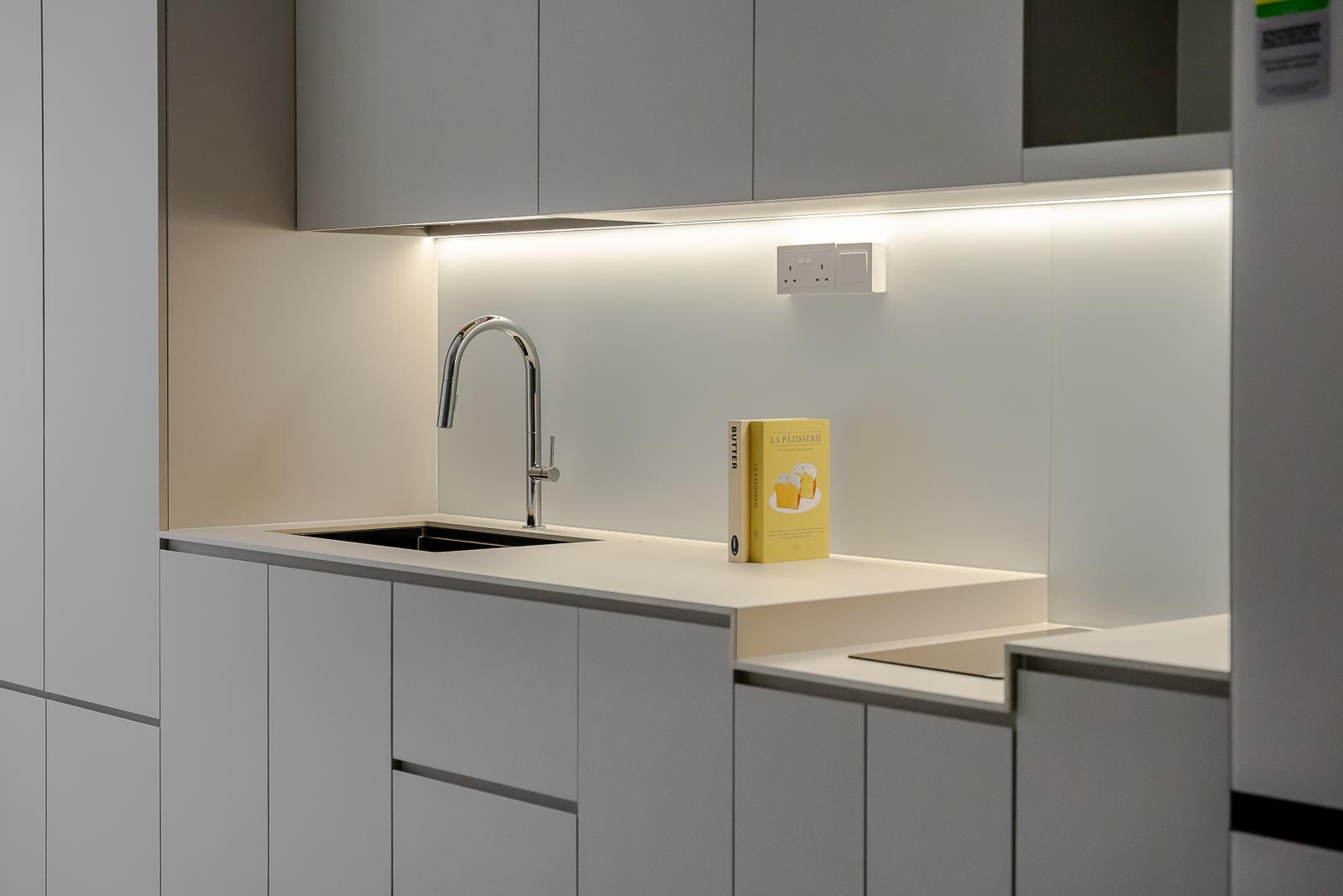 Minimalist Kitchen with Countertop and Homogeneous Tiles