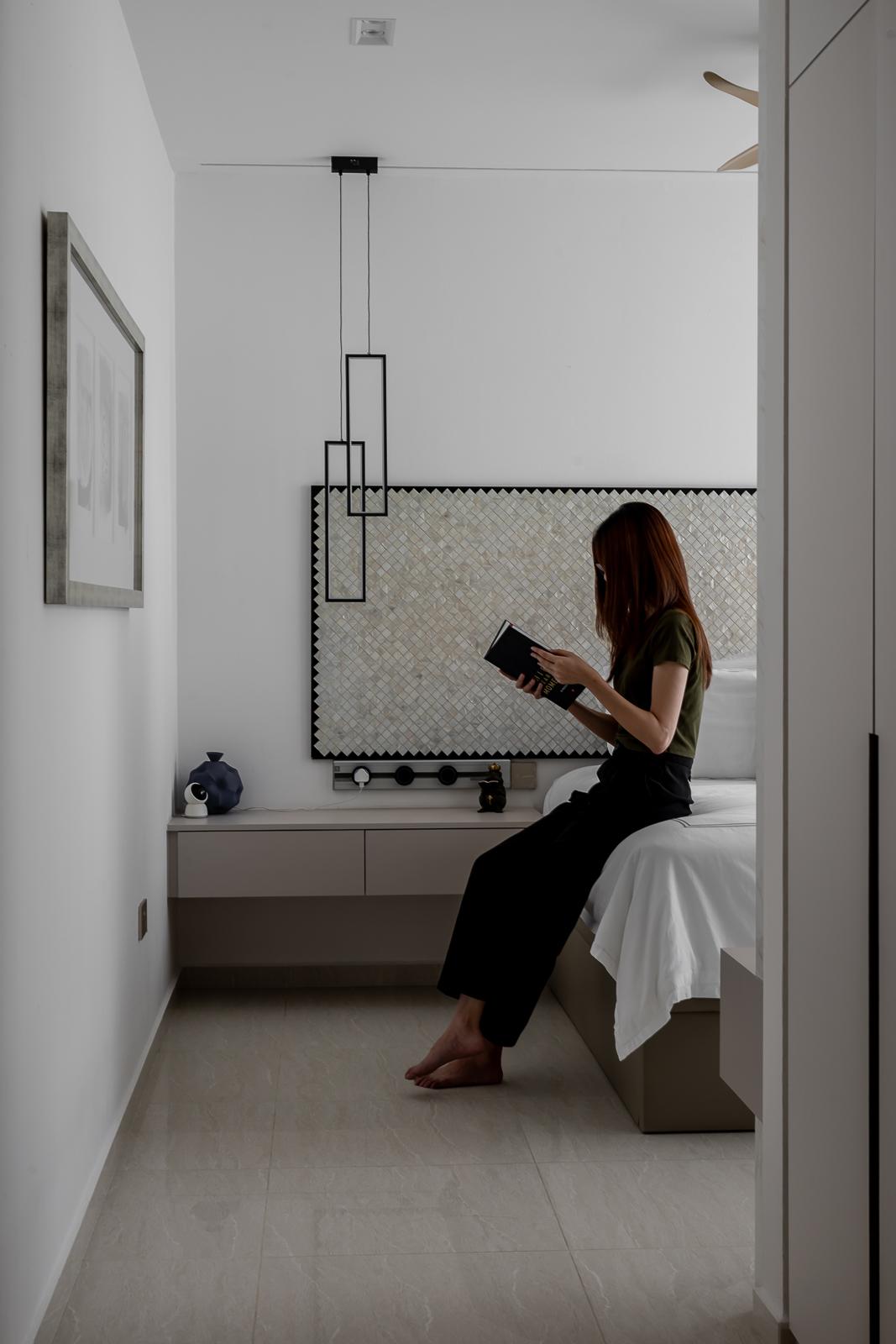 Modern Bedroom with Homogeneous Tiles and Cove Lighting