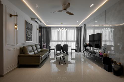 Modern Living Room at 80 Jellicoe Road , Citylight