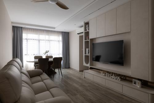 Scandinavian Living Room at Fernvale Court (Block 438B)
