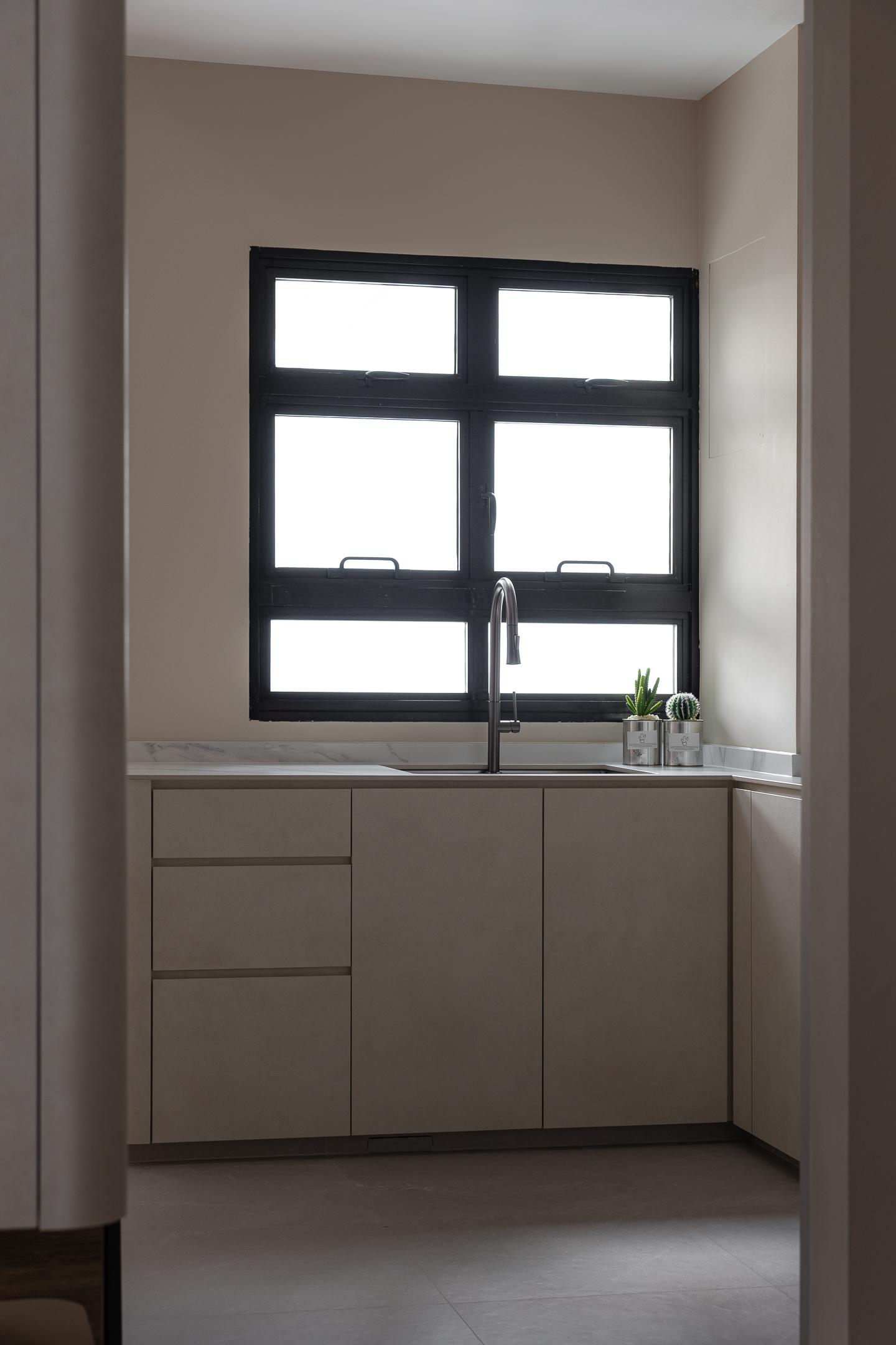Scandinavian Kitchen with Countertop and Homogeneous Tiles