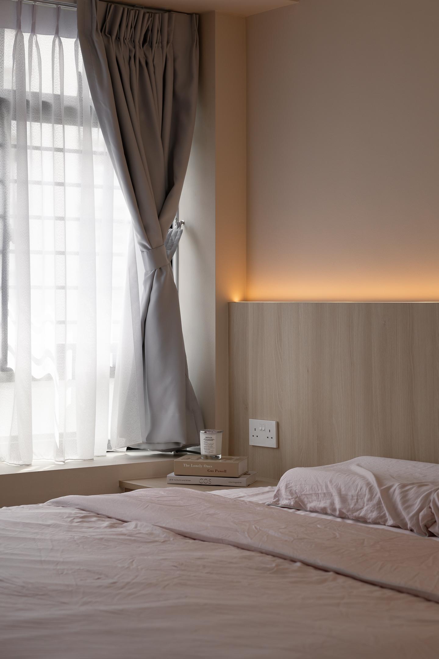 Scandinavian Bedroom with Vinyl Flooring and Flooring