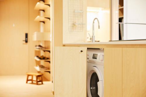 Minimalist Kitchen at Potong Pasir Ave 1