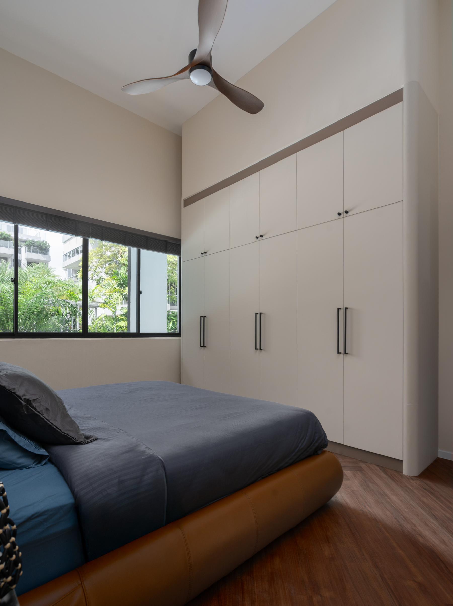 Modern Bedroom with Bedroom Dresser and Bed