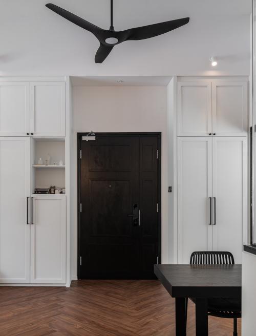 Modern Entryway at 322 Upper East Coast Road @ The Tropic Gardens