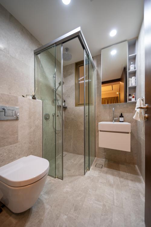 Modern Bathroom at 1 Draycott Park @ One Draycott