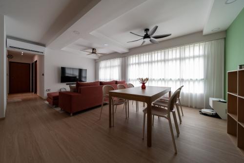 Country Dining Room at Blk 317A Yishun Ave 9