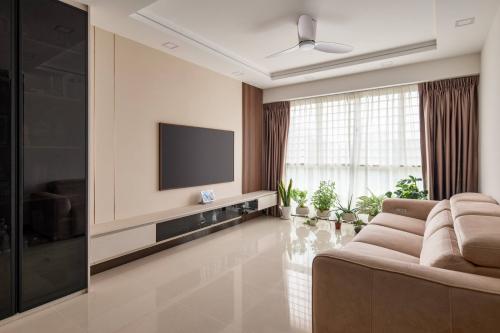Modern Living Room at BLK 296B Bukit Batok St 22