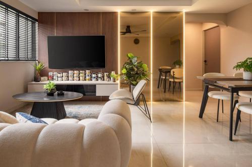 Contemporary Living Room at BLK 247 Tampines St 21