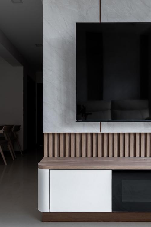 Modern Living Room at 116A Plantation Cres