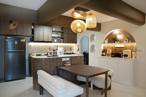 Scandinavian Kitchen at 120A tengah drive #10-27 s 691120
