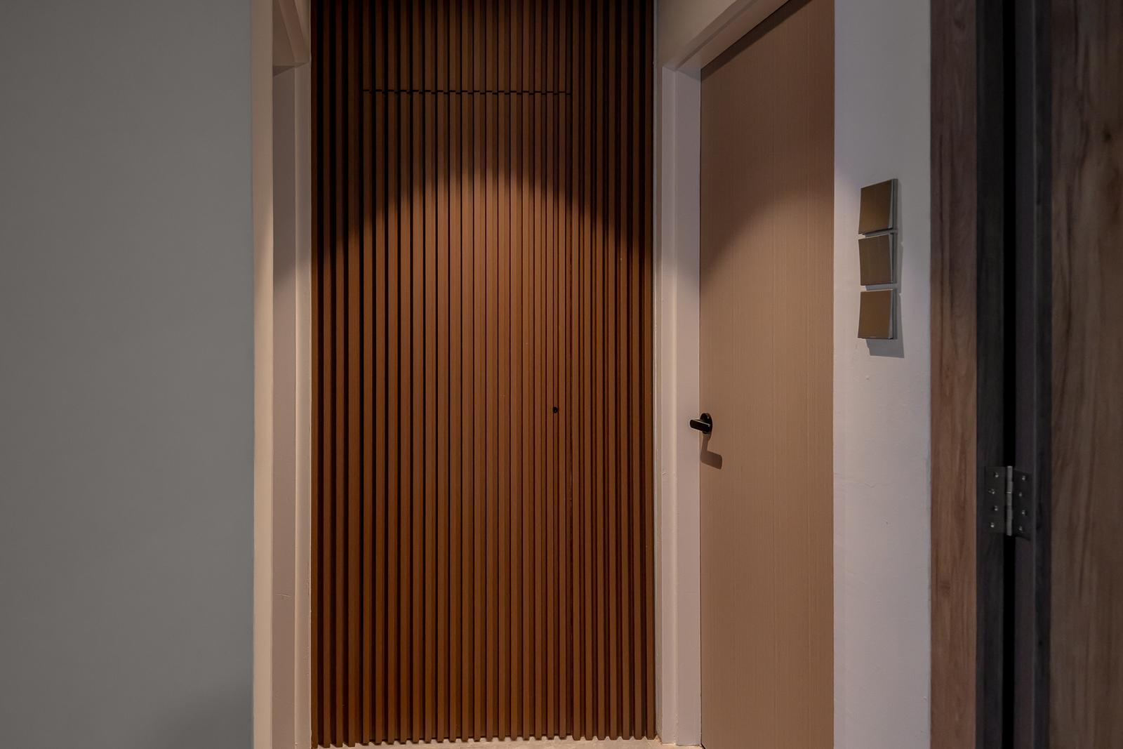 Modern Entryway with Mirror and Shoe Cabinets