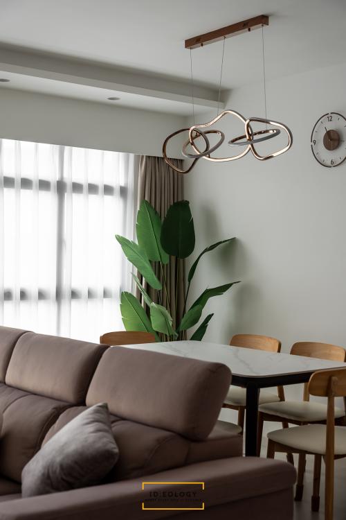 Contemporary Living Room at 807C Chua chu kang