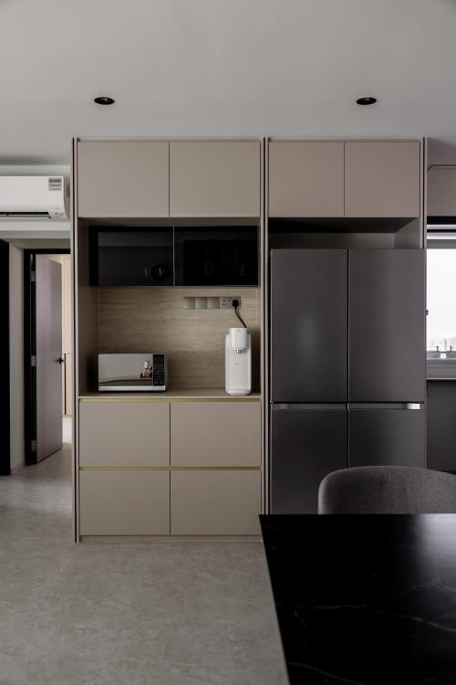 Minimalist Kitchen at 310C Ang Mo Kio