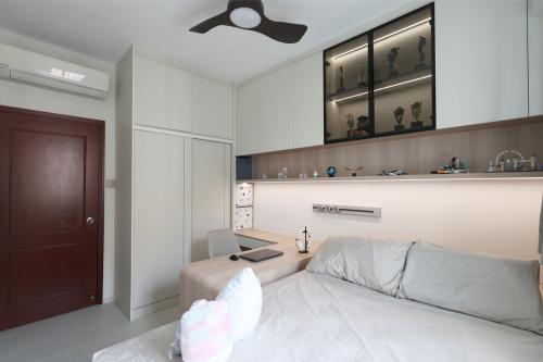 Minimalist Bedroom at Resale 3 Bedroom Condo @ Yew Mei Green